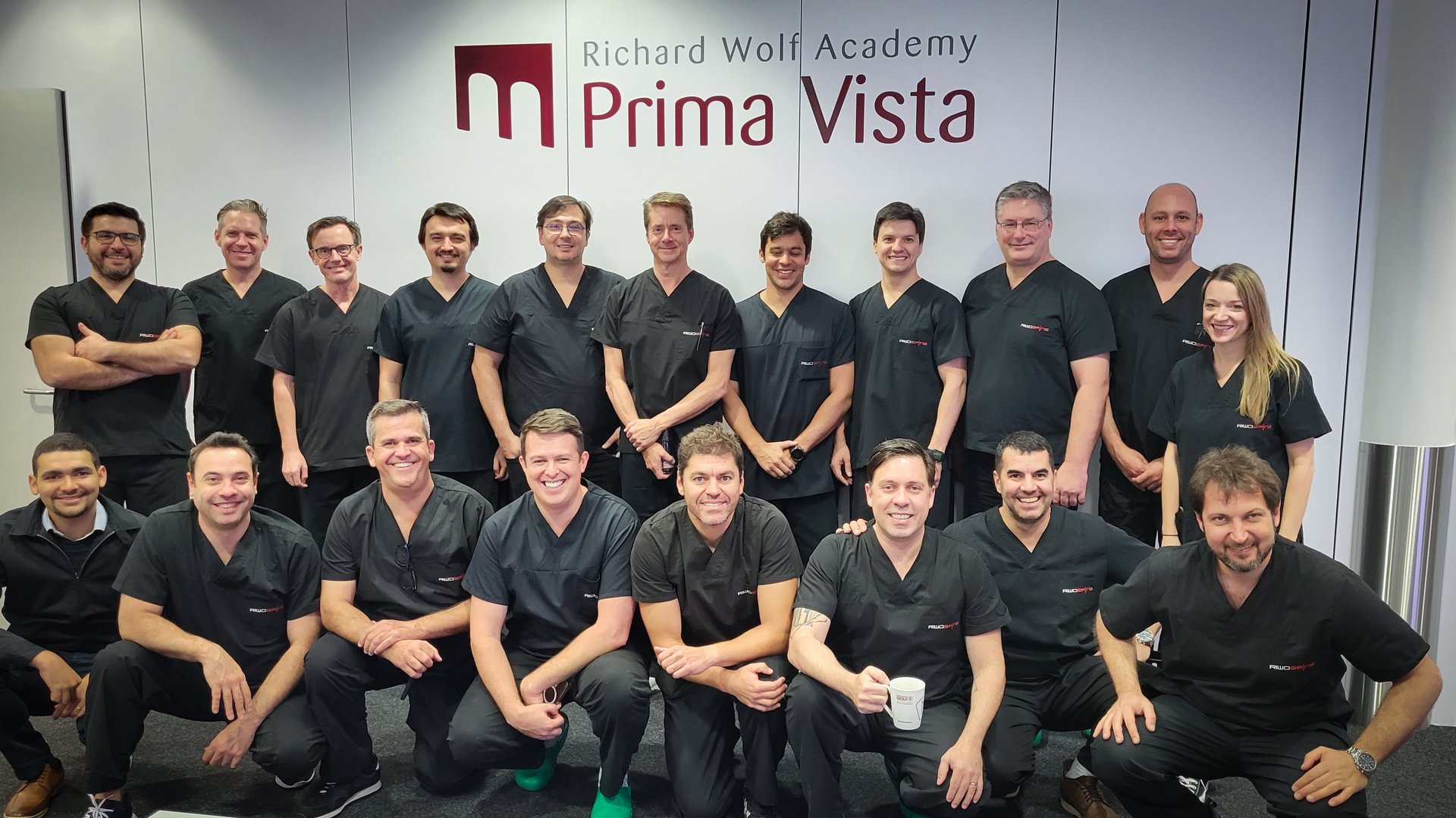 riwospine-strong-global-network-alliance.png Global network of spine surgery experts – RIWOspine Alliance collaboration and training